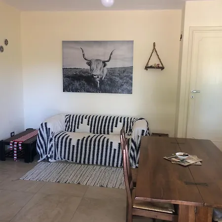 Проживание в семье Casa Roberta A *